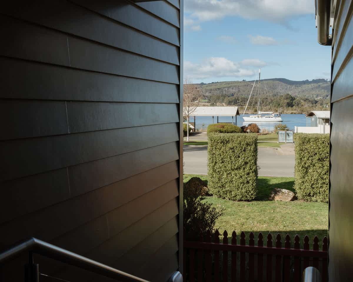 Mountain View Suite - Gallery Image 14