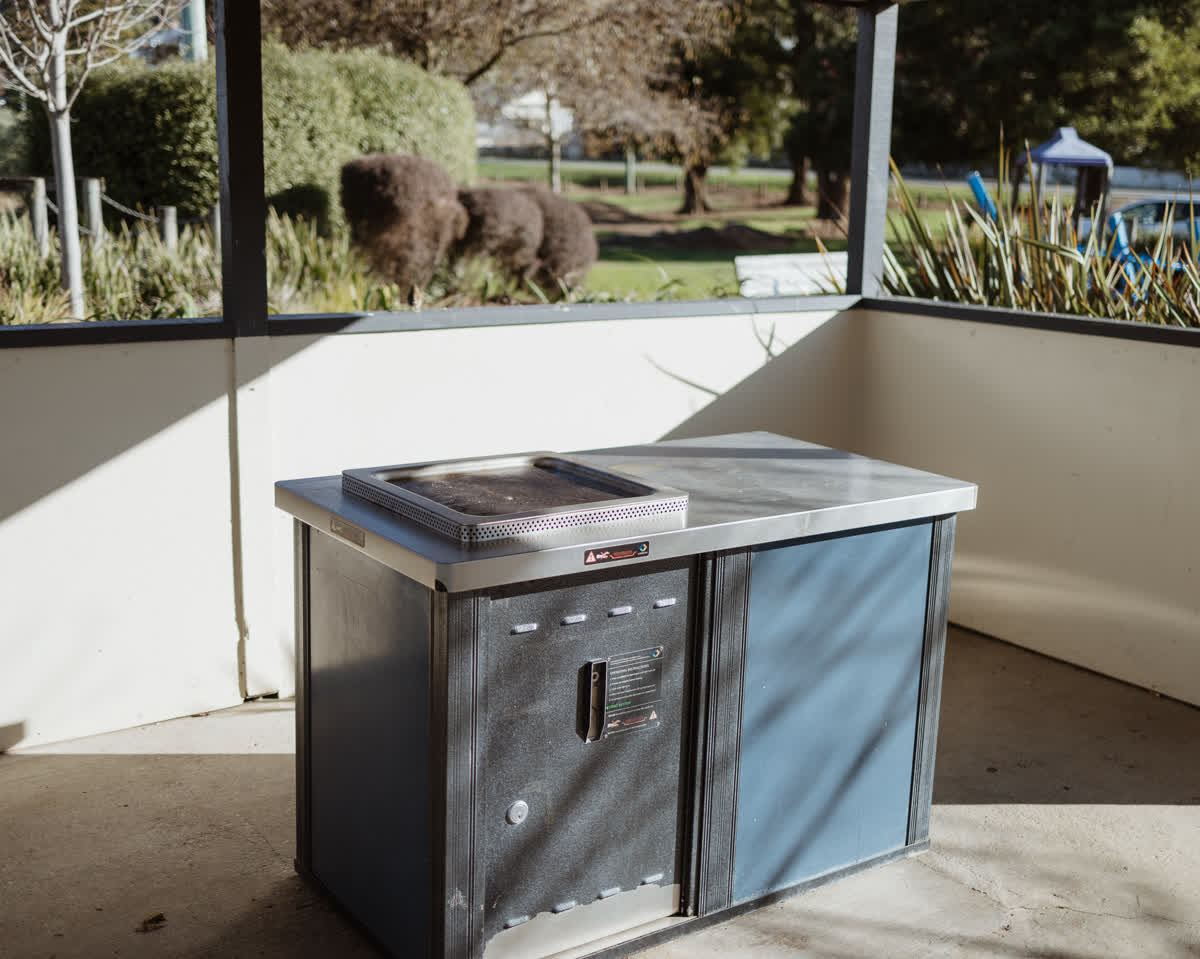 Huon River View Suite - Gallery Image 33