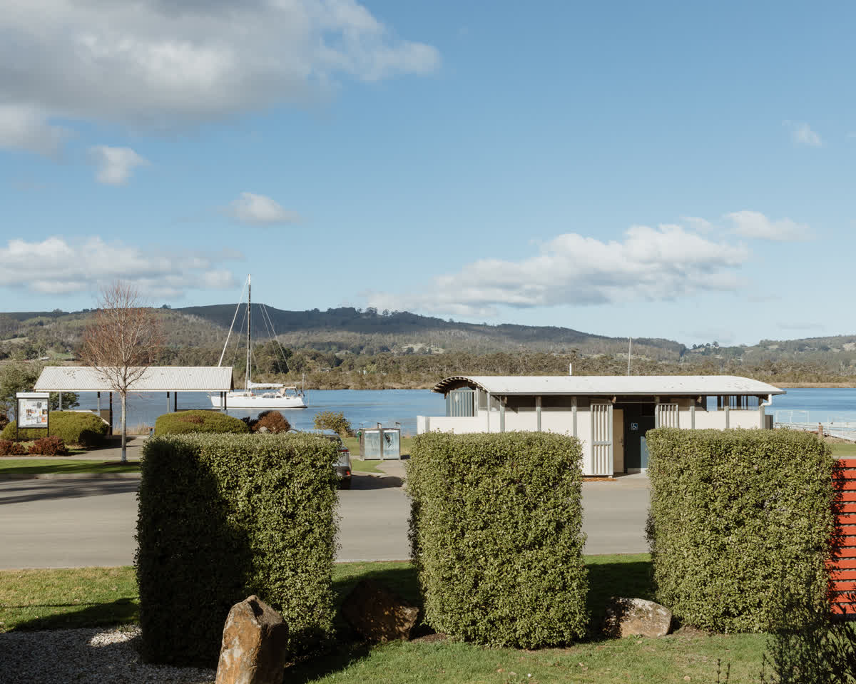 Honeymoon Suite - Gallery Image 11