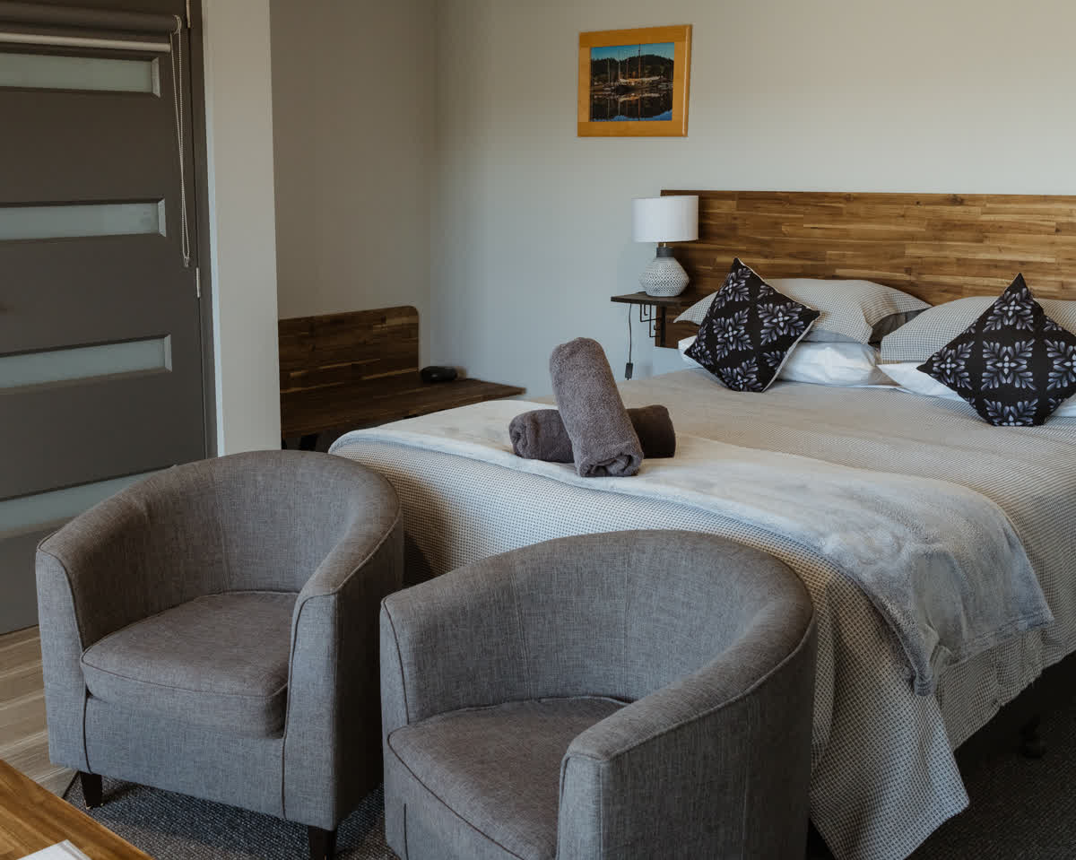 Honeymoon Suite - Gallery Image 5