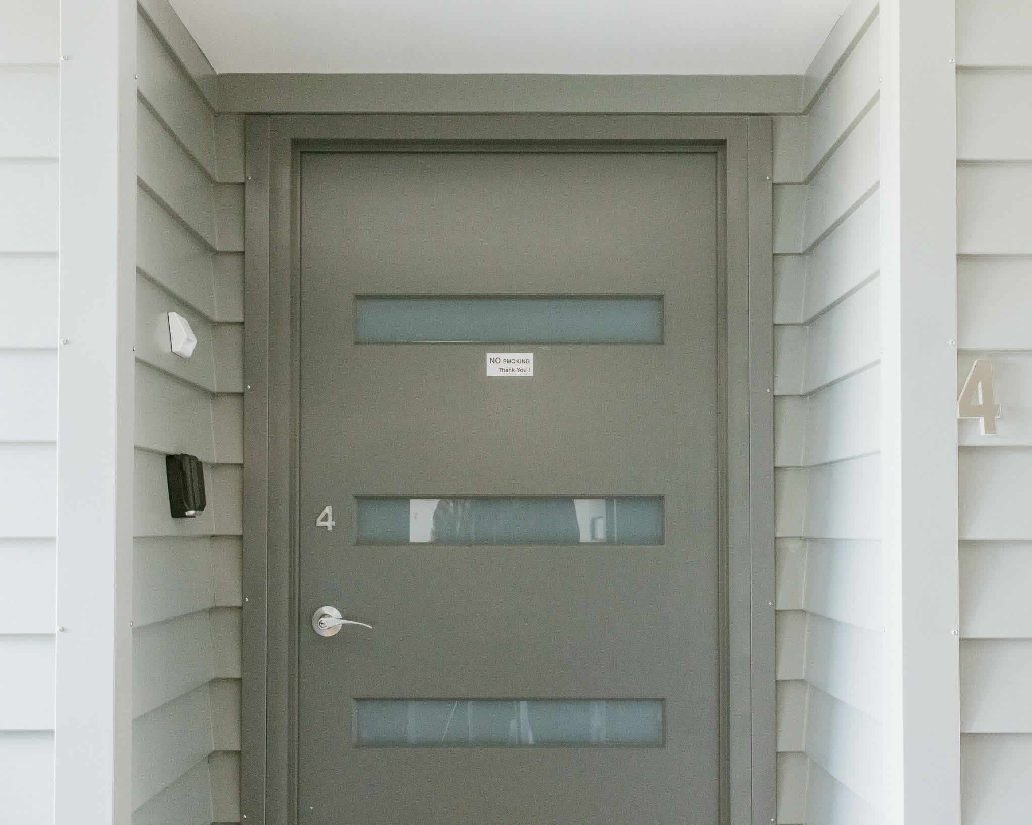 Huon River Sunrise Suite - Gallery Image 14