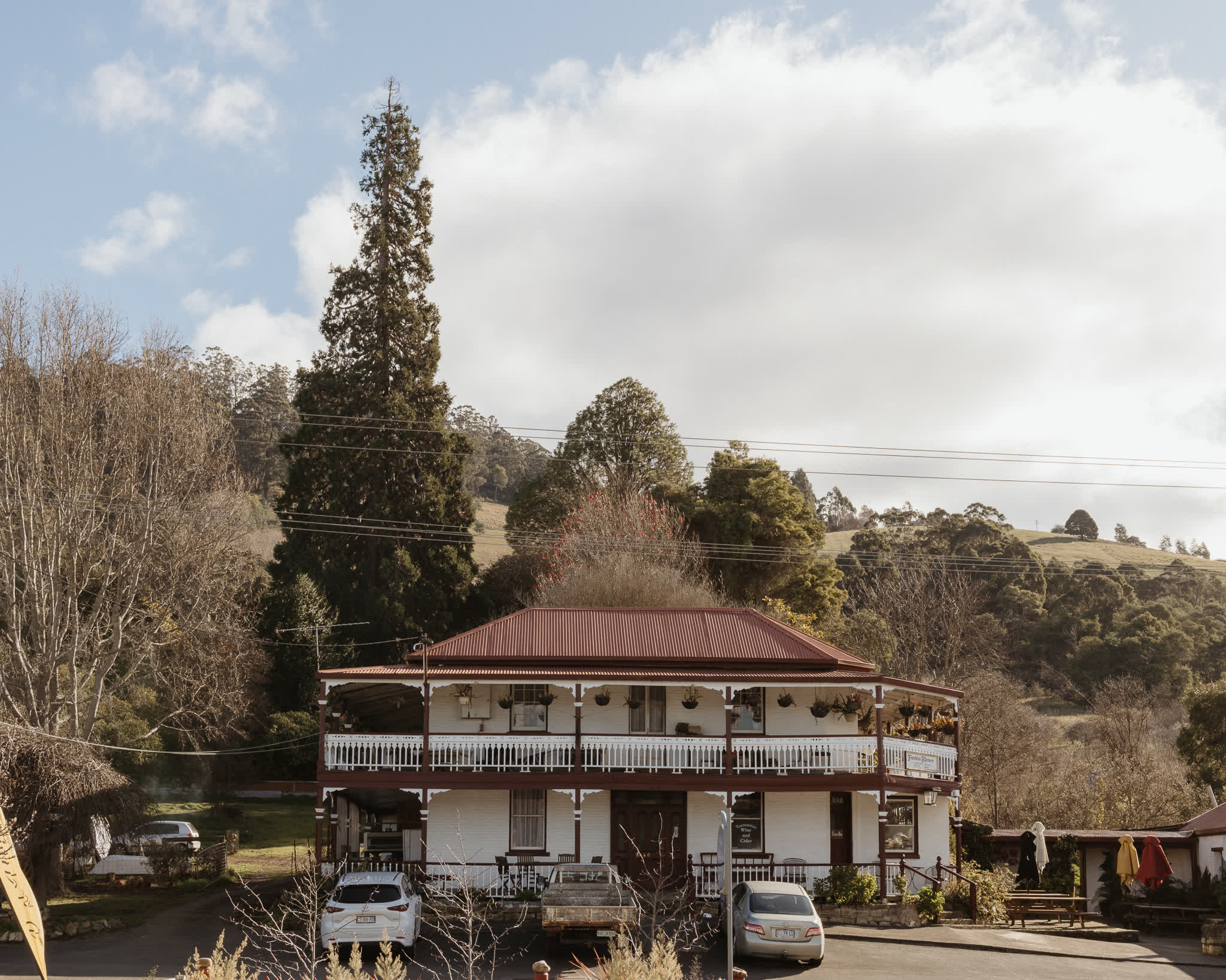 Huon River Sunrise Suite - Gallery Image 18
