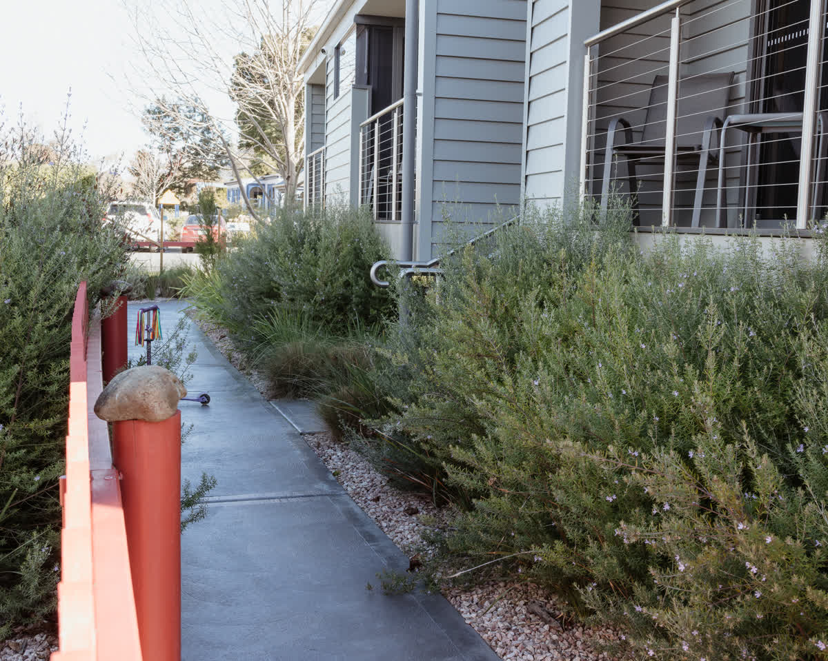 Huon River View Suite - Gallery Image 17